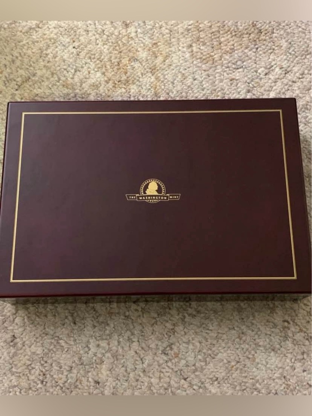 Washington Mint Wooden Presentation Display Case w/ Key & Velvet Bag Empty